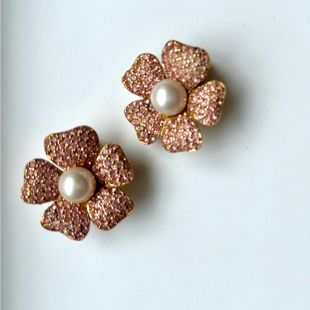 Vintage Ciner Clip-On Earrings